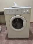 Стиральная машина Indesit sotiladi