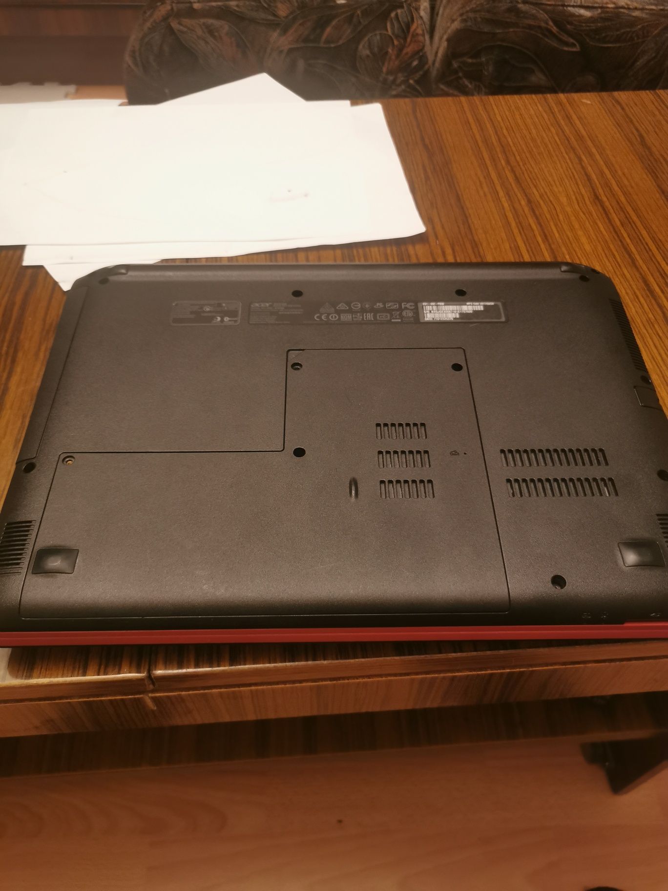 Лаптоп Acer ES1-432 14инча