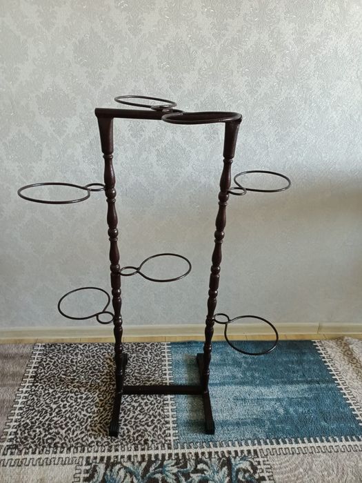 Цветочница. Подставка для цветов