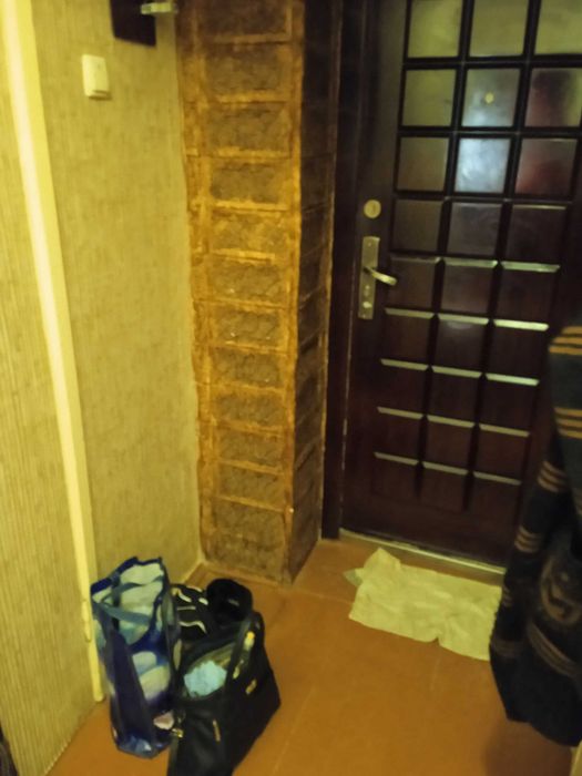 Продаю Квартиру 2 комнатную, дом галерейный, этаж 3.