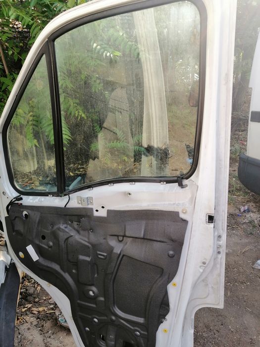 Ușa stânga _dreapta iveco daily
