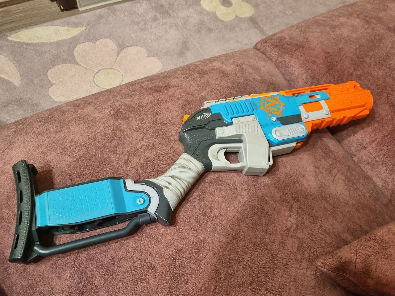 Бластер Nerf Sledgefire