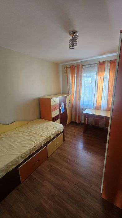 Mobila de tineret & copii pat comoda dulap