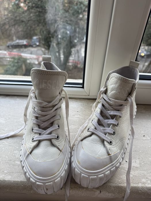 Adidasi ghete diesel