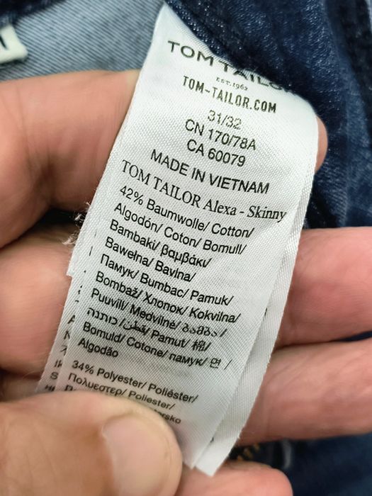 Blugi marca Tom Tailor mărime 32 culoare albastru