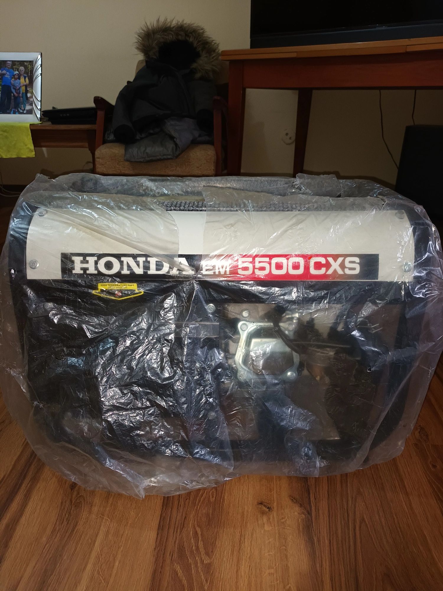 Vând Generator Honda Em 5500 Cxs