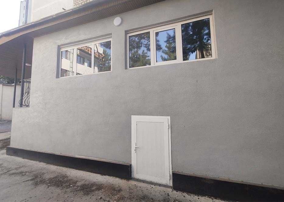 Сдаётся в аренду под офис на 1-м этаже, Алайский рынок, 150 кв.м.