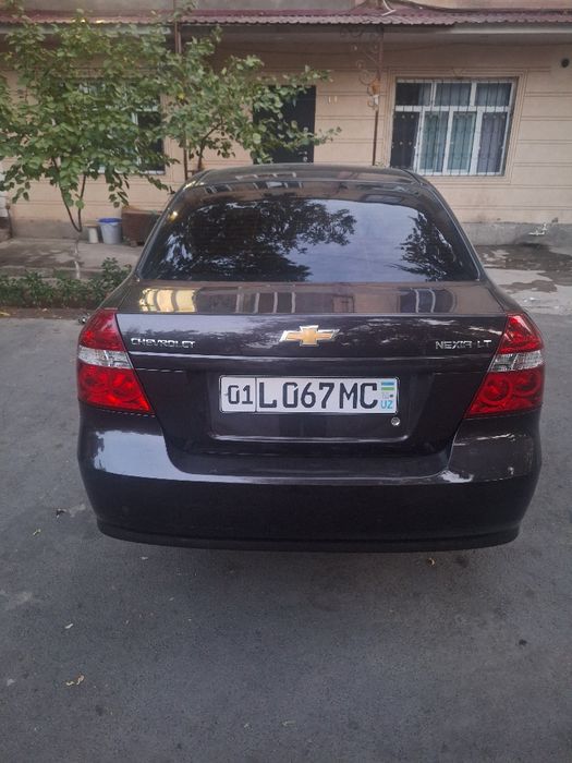 Nex 3 sotiladi holati  zor akumlatir yengi 4 ta balon mejegar 908