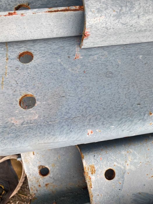 Метална конструкция (в разглобен вид)