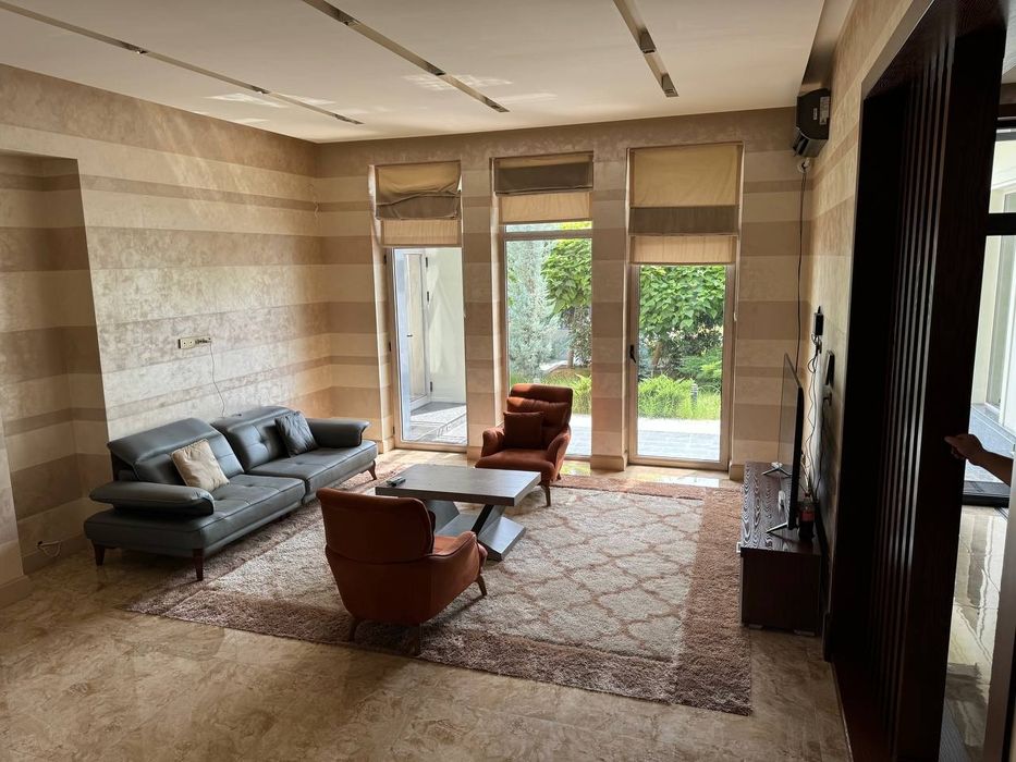 Участок в цент Луначарского