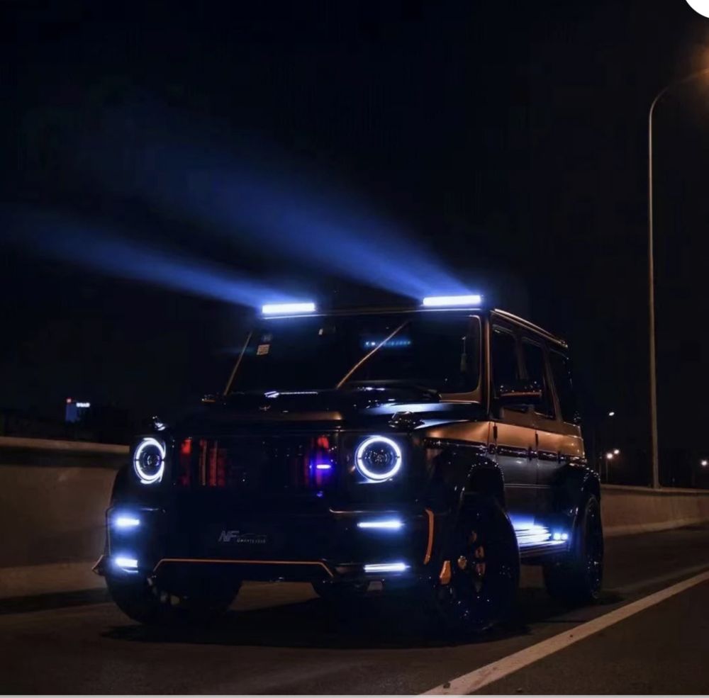 Mercedes G class g900