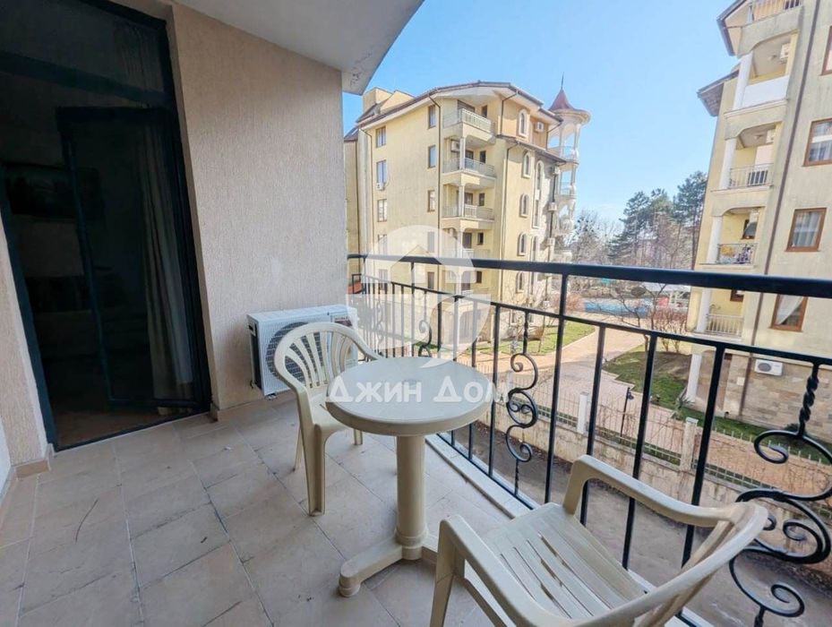 Продава се Двустаен апартамент в к.к. Слънчев бряг - 63 кв.м за 1080 €/кв.м - Снимка #8