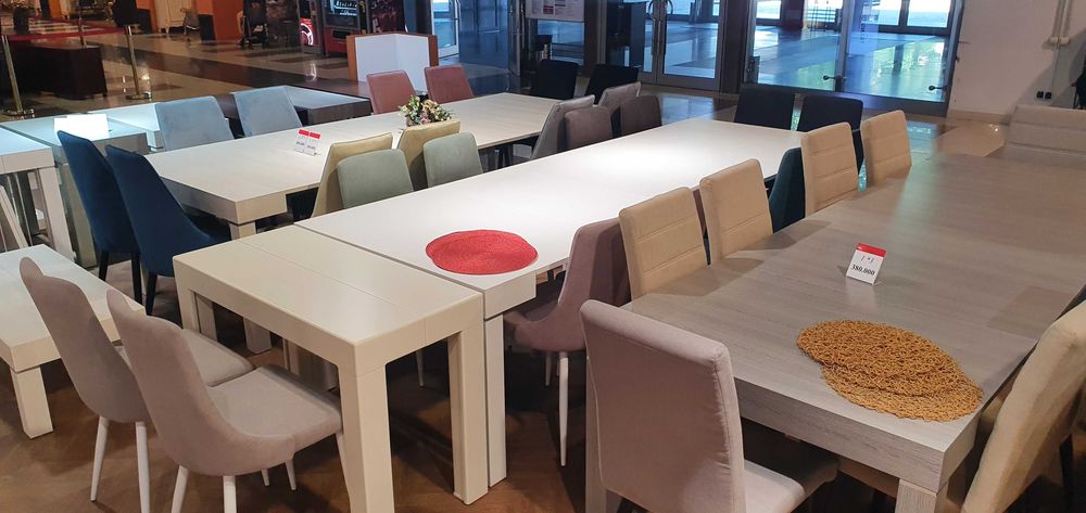 Стол-трансформер для гостиной комнаты