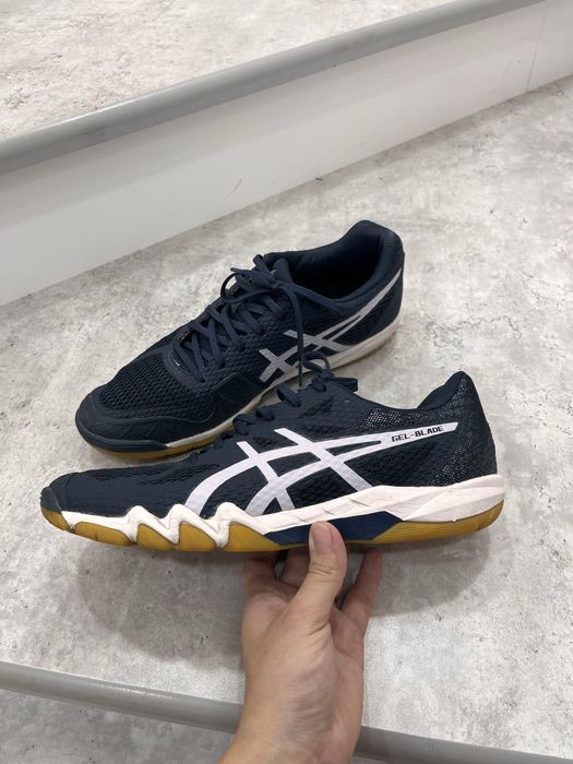 Кроссовки asics настольный теннис