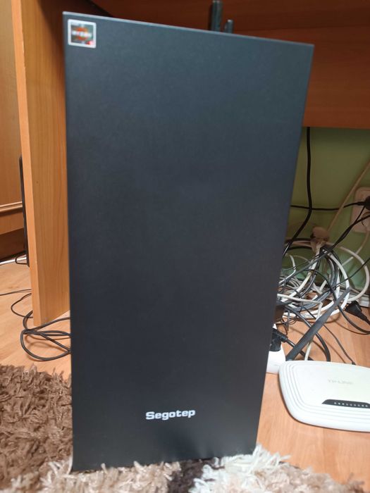 PC de vânzare +Monitor curbat 32