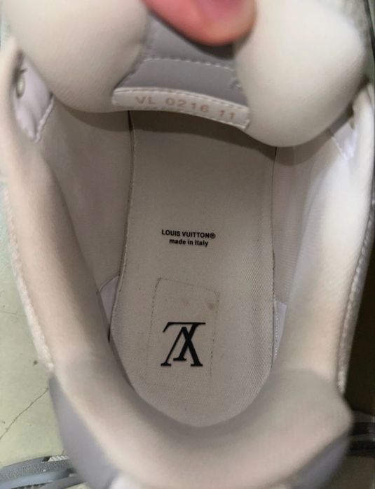 LV skate grey 45