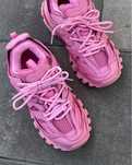 Balenciaga track pink