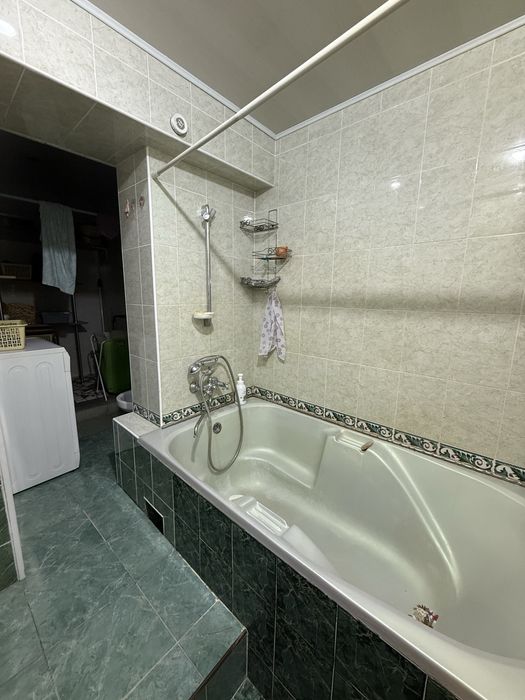 5 комн/5/9 Авиасозлар_Кадышева ( 140 кв)