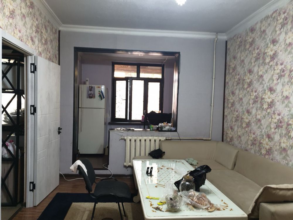Kvartira sotiladi 3xonali pod ofis magazin  srochno