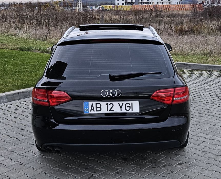 Vand sau schimb Audi A4 2.0 TDI cutie automată 2009 EURO 5