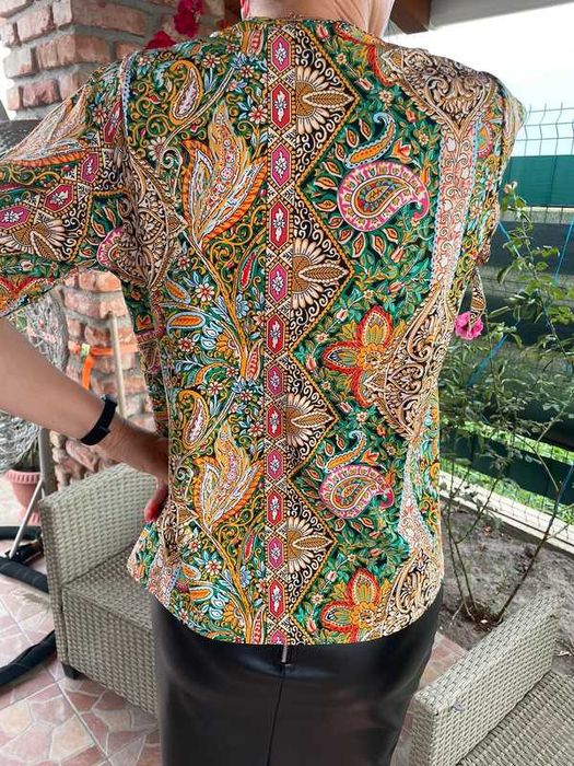 vand bluza chic pentru dame