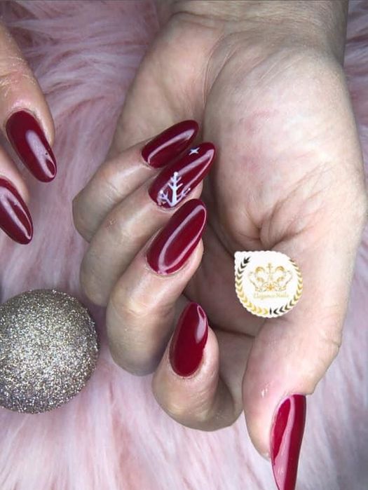 Unghii cu gel-> Boul Roșu