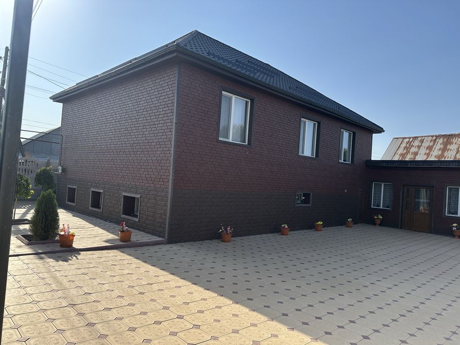 Хороший теплый дом в продаже звоните