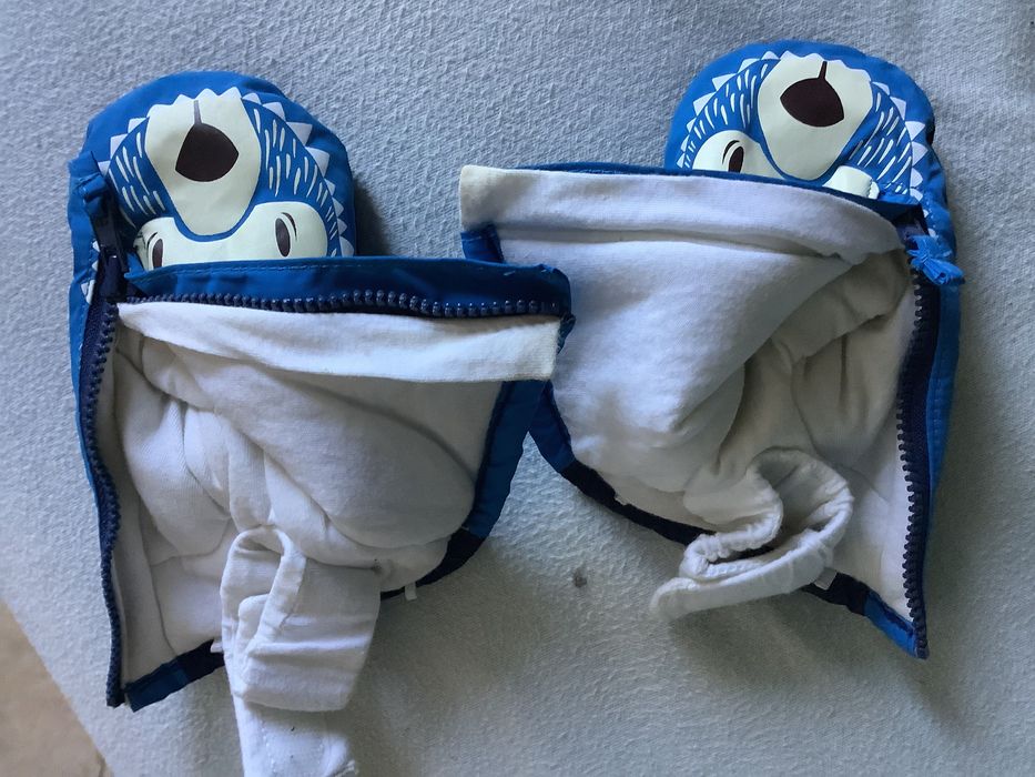 Детски ски яке, гащеризон и ръкавици от Декатлон (89-95см) + ботуши