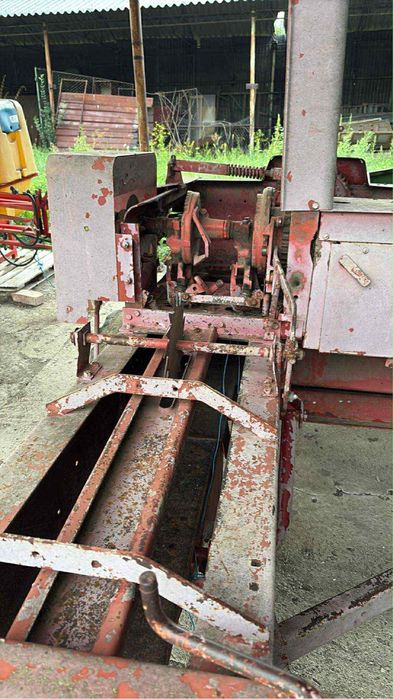 Presa baloti  International 430