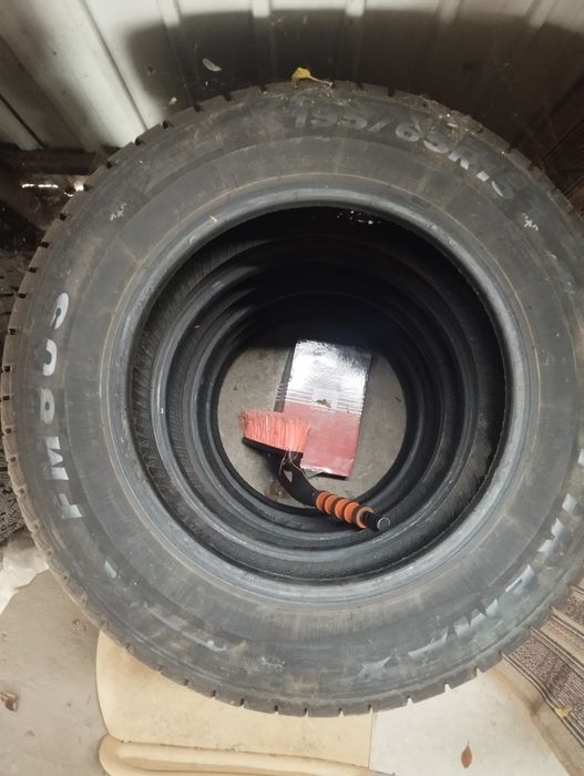 Шины зимние комплект, 1 сезон ездил