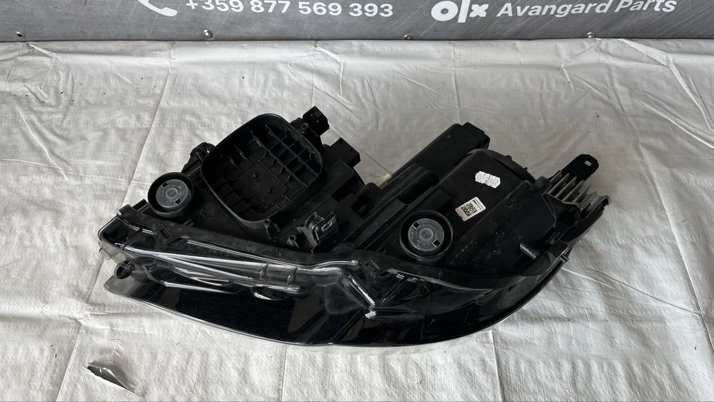 Десен фар Opel Crossland X 2017-2021