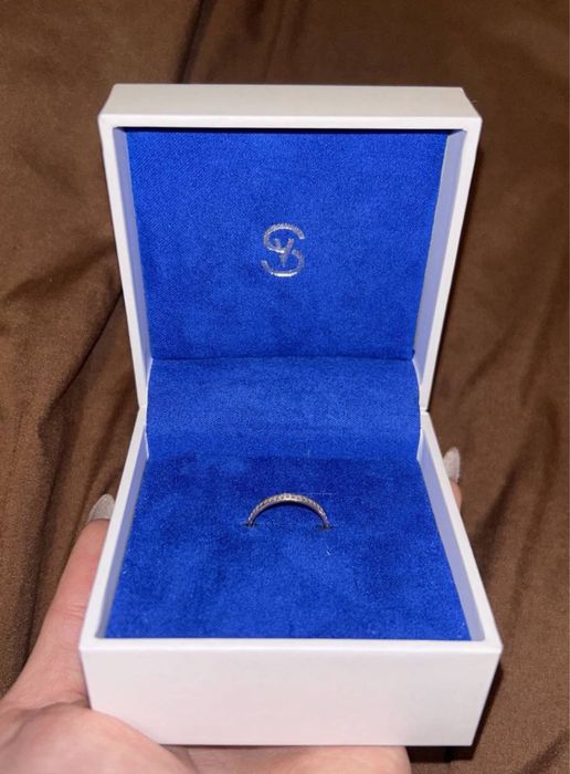 Золотое кольцо с бриллиантами Sokolov