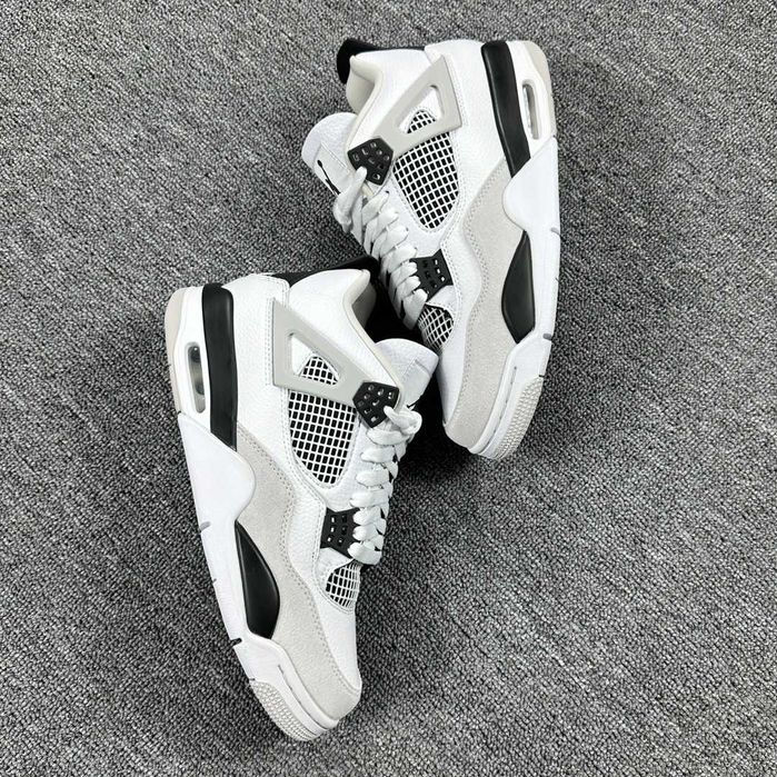 Air Jordan 4 Military Black