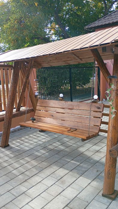 Ușa stezar doua sute bucata