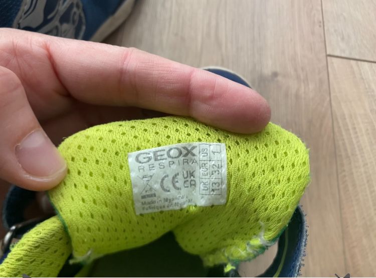 Високи кецове Geox светещи