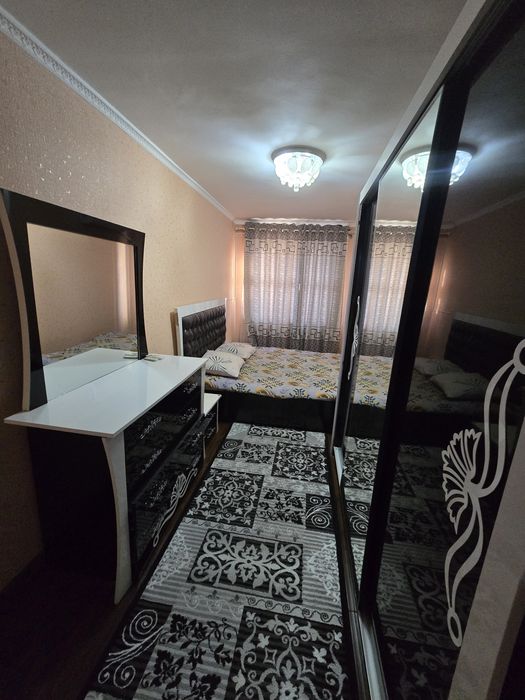 Сдаётся 2 ком перед-е 3 комната на 4 этаже  Богишамол доль дороги