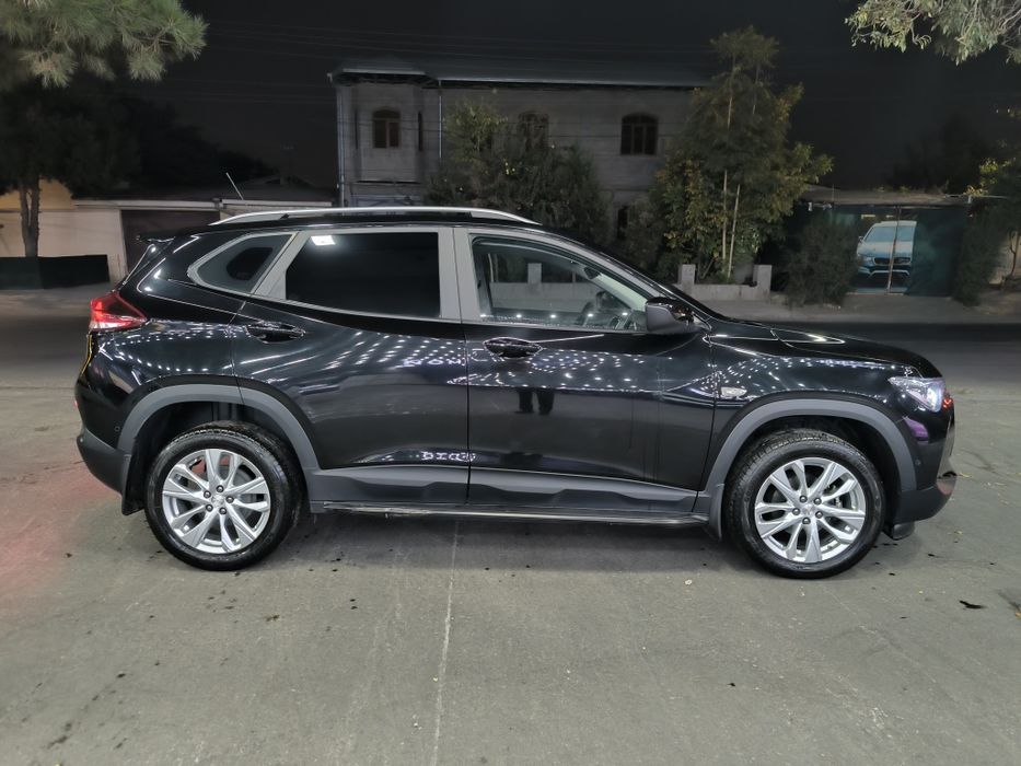TRACKER 2.  2 pazitsa  LTZ.  2022