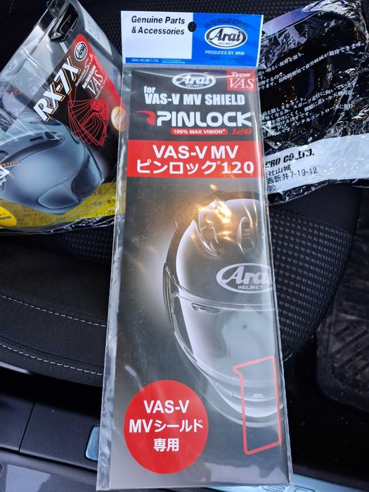 Продавам оригинален прозрачен визьор за Arai RX-7X  RX-7V + pinlock