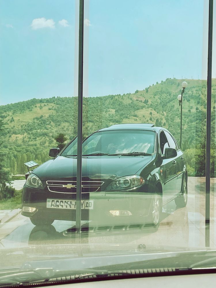 Gentra 3-pozitsiya Elegant plus sotiladi!