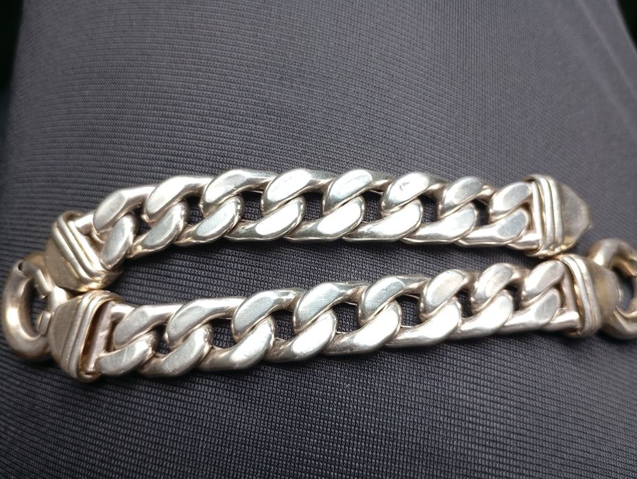 Vând brățară masivă 40 grame