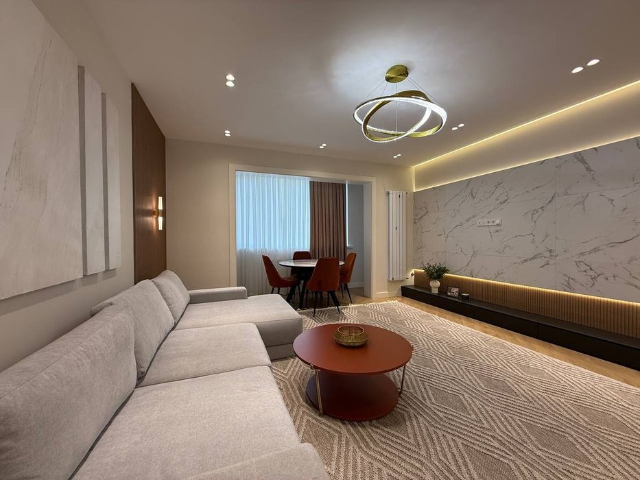 Продается 2х ком квартира на ул Нукусская, ор-р: Гламур, 60 м²