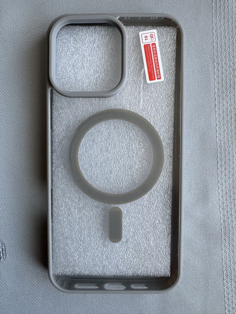 iPhone magsafe кейс за 15 и 16, про и про макс