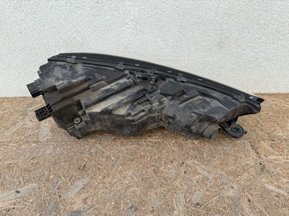 Far stanga Audi A4 B9 8W Facelift 2020-2024 Full LED Original