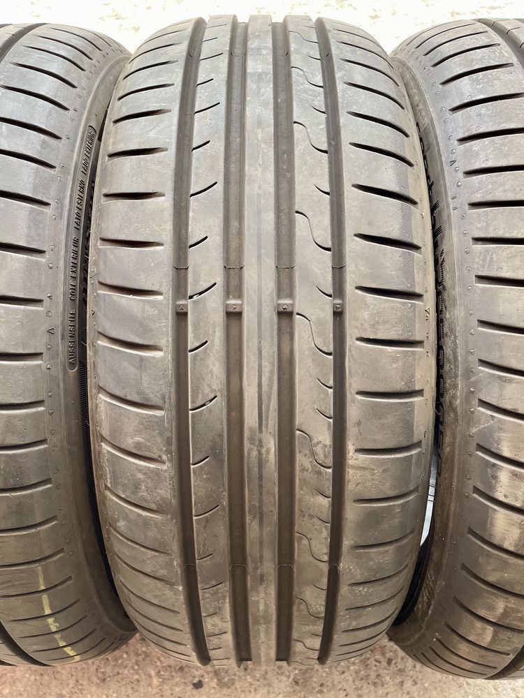 4 броя Летни Гуми 205/55/17 DUNLOP