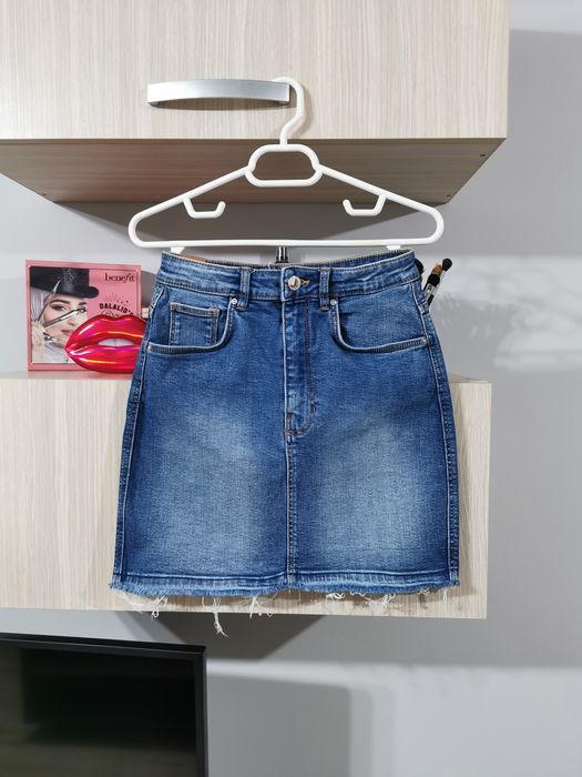 Fusta de blugi Zara TRF
