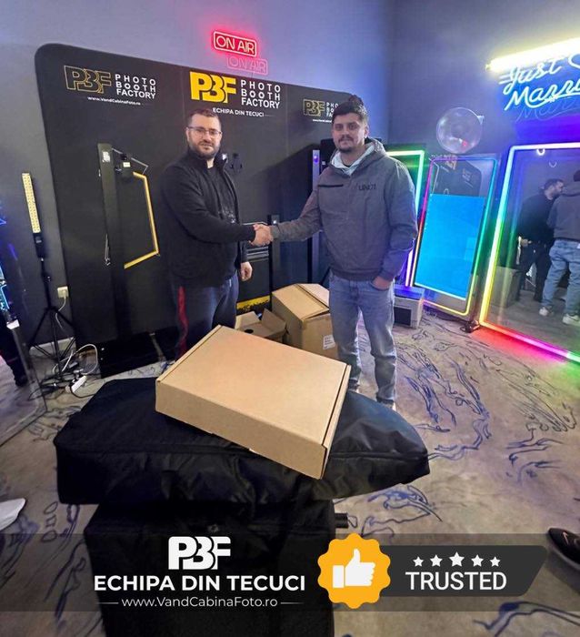 Platforma Video 360 Selfie Booth de vanzare - PhotoBoothFactory TECUCI