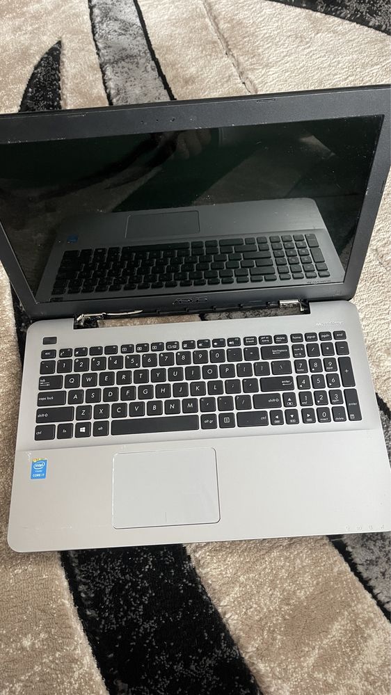 Dezmembrez Laptop Asus X554L și X555L