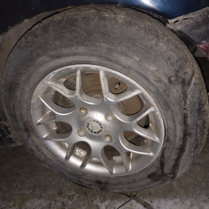 Продам диски с резиной