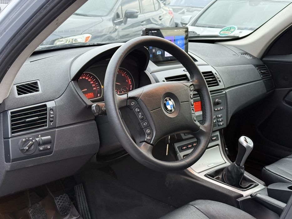 BMW X3 2.0D* 2008г* Ръчка* Панорама* 214.000КМ* Топ Състояние*
