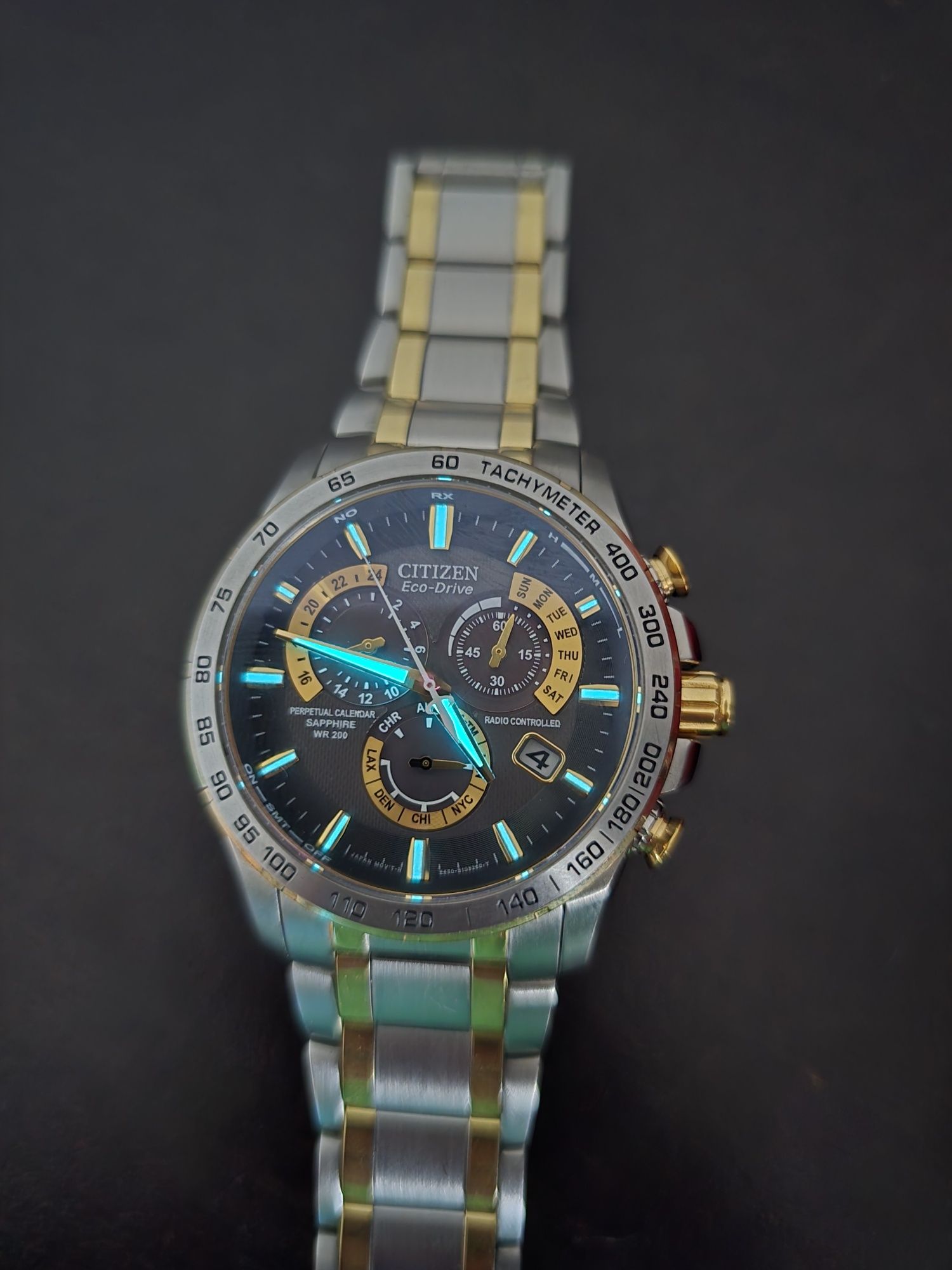 Citizen at 4004-52e , radio controlat ! Nu omega,seiko,tissot,fossil!